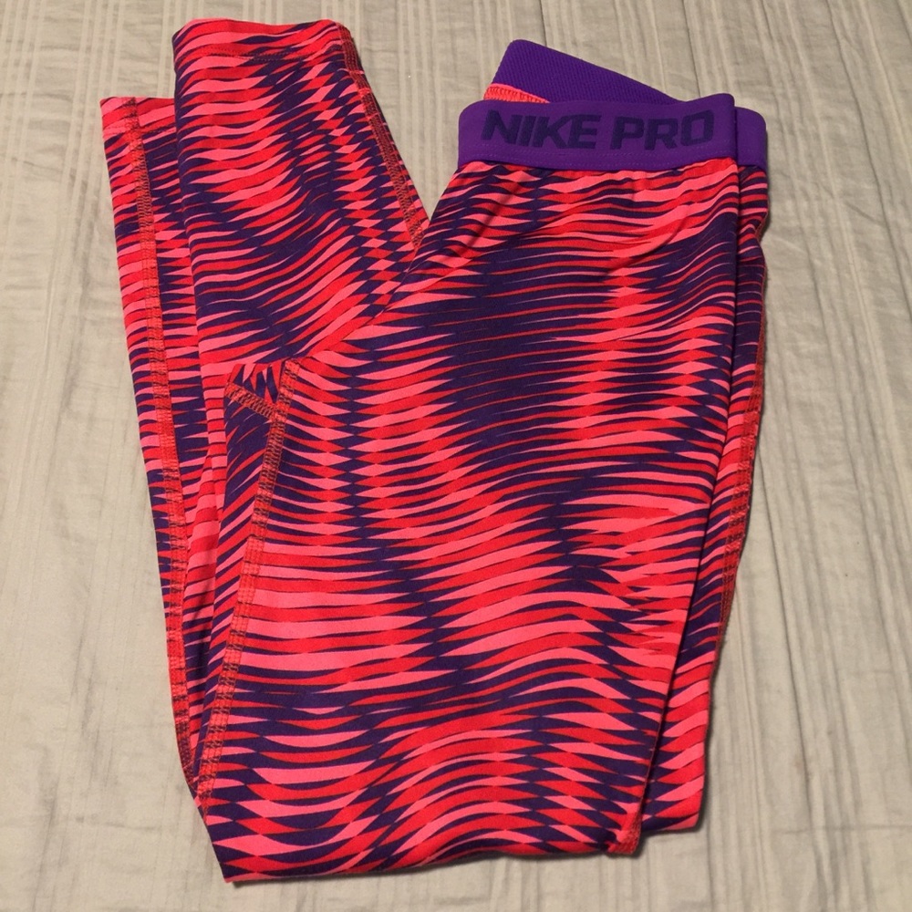 Nike Pro leggings